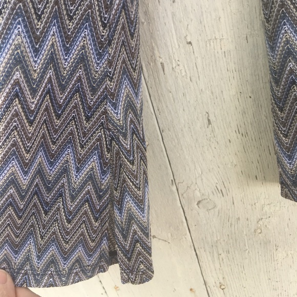 Almost Famous Xl tunic. LS. Lightweight. NWOT - Picture 4 of 5